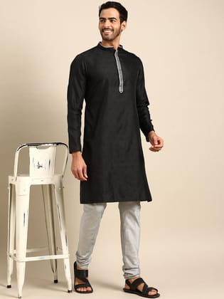 Amodh by Kisah Men  Kurta Set