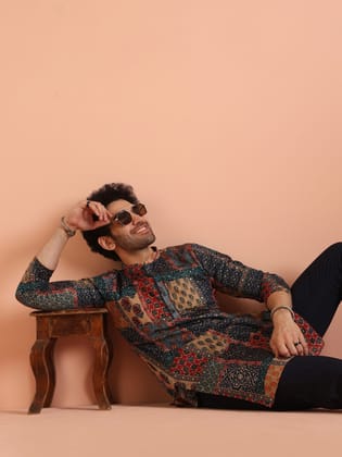 Men Navy Blue Printed Kurta (Set of 1)