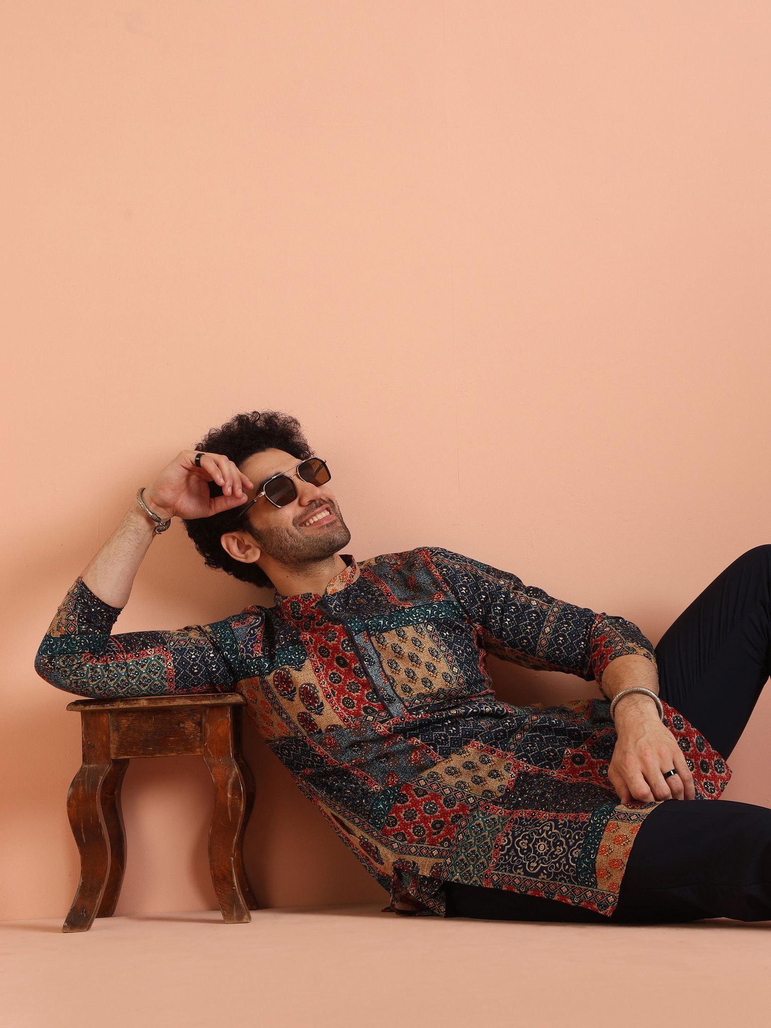 Men Navy Blue Printed Kurta (Set of 1)